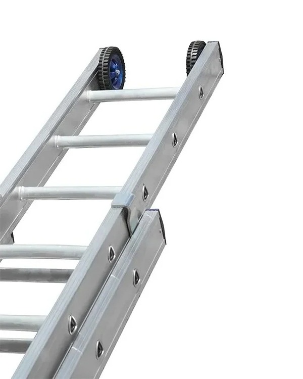 Triple Industrial Extension Ladder 1