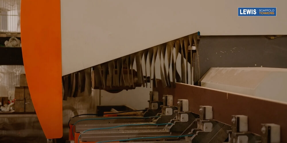 cutting slit in toe-board plank 5